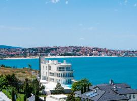 The LODGE Summer Apartments Sozopol, готель у Созополі