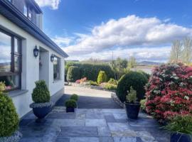 Knockview, hotel sa Aughrim