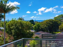 Spacious 4BR w/ Water Views, hotel a Port Macquarie