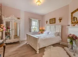 Botanical Suite - Crimplesham Hall