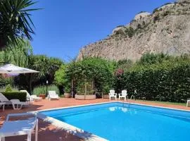 Da Nonna Cettina Appartamento in villa con piscina