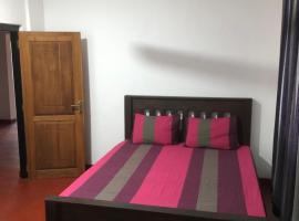 Radiant Rooms: Piliyandala şehrinde bir otel