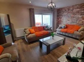 Stunning 5 bedroom House Solihull