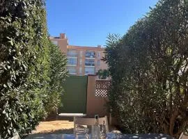 Maisonnette à 2 min de la plage agréable pour les vacances 4BRI326
