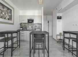B&B Appia, serviced apartment in Brindisi