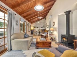 Jamieson Cottages - Cottage Three - Sleeps 4 – hotel w mieście Howqua