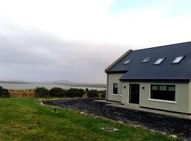 M033 Achill Gatehouse By The Greenway