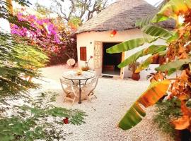 Cosy Case avec son Jaccuzi privé Saly，位于萨利尼亚拉尔的酒店