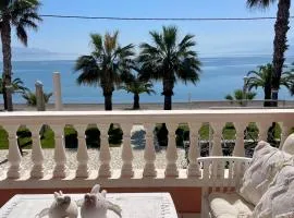 Ostraco Suite 1