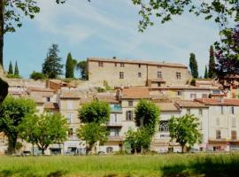 Séjour à la ferme, hotel di Jouques