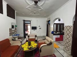 Rahul homestay, villa in Vrindāvan