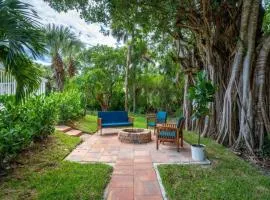 Beautifully Renovated 5 bedroom Vero Beach home