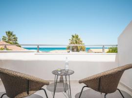 Palm Tree Beach Suites, hotel en Alykes