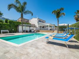 Villa Dell'Ulivo con piscina privata By Sicily Home Solutions, Hotel in Alcamo