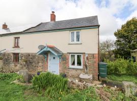 The Linhay, cottage in Holsworthy