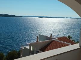 Apartments Buki-sea view、ドラゲのホテル