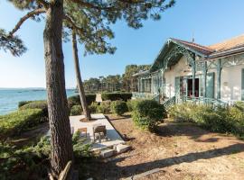 Villa Madeleine en 1ère ligne pour 17 personnes, hotel em Lège-Cap-Ferret