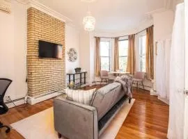 Cozy 1bed, 1bath In Brookline, Mbta
