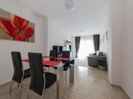 Cambrils Haven:2BR+2Bth+WF+Pool, familiehotell i Cambrils