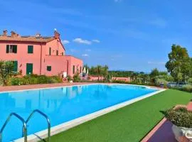 Green View Apartment with pool