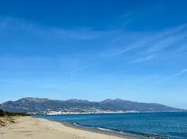 Maison en bord de mer, Plage de la Marana en Corse