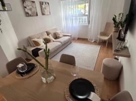 Apartamento acolhedor em Queluz, отель в городе Келуш