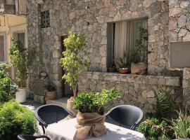 Guest House Pauline, hotel sa Kos Town