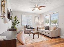 Capital Retreat: Idyllic 2BD, 1BA Gem in Springfield Medical District!, hôtel à Springfield