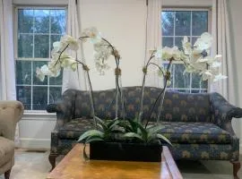 5BR Retreat Nature and Access Laurel MD