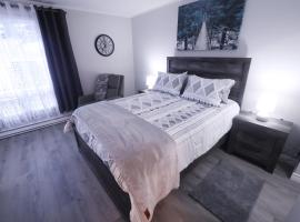 Newly renovated suite, hotel en Elliot Lake