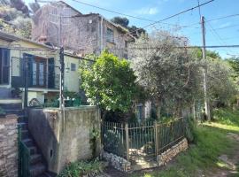 Il melograno la casetta nel verde, hotel v destinaci Le Grazie