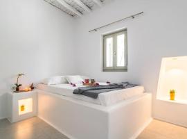 Armonia Guesthouse close to Mykonos town, hotel with parking in Dexamenes