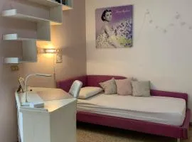 GRAZIOSO MONOLOCALE OSTIA ROMA