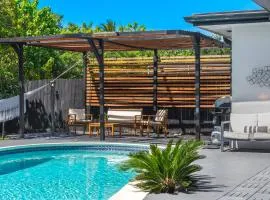 Entire Villa, North Miami Beach with pool on canal!
