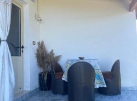 Diarla's Home 1, cottage in Fier