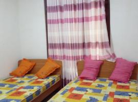 Nora Holiday Home, viešbutis mieste Diyatalava