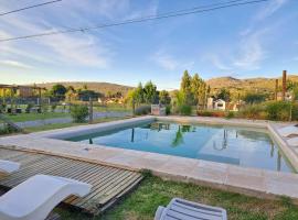 Cabañas El Vallecito Escondido de Tandil, hotel i Tandil