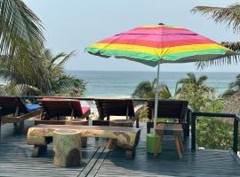 Beachfront Paradise Boutique Hotel - Alebrijes Jacuzzi Villa, Hotel in Playa Agua Blanca