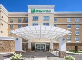 Holiday Inn & Suites Detroit - Troy, an IHG Hotel