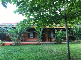 Jardín del descanso Arenal, villa in San Ramón