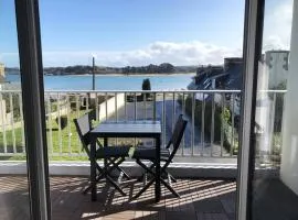 Appartement VUE MER avec balcon, WIFI et parking à Trégastel - FR-1-368-356