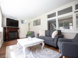 Private Garden-Level Suite, casa vacanze a West Vancouver