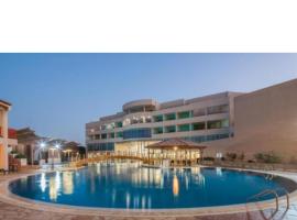 Dealer hotel, spa hotel in Al Jubayl