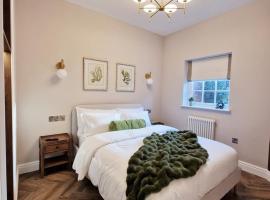 Elevated Space Apartments, Shipston on Stour, hotel in Shipston on Stour