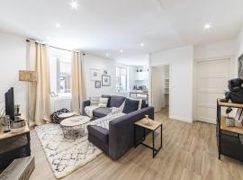 Le Ferry, hotel di Laval