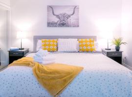 Gorgeous Studio Condo in Blue Mountains Sleeps 4, hotel en The Blue Mountains