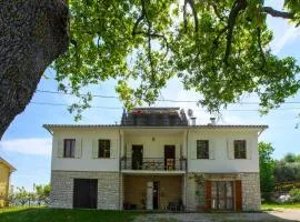 Amazing Apartment In Montefelcino