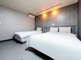 Motel Choo Eok, hotell sihtkohas Sokcho