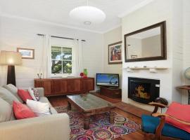 Poppy Cottage, casa vacanze a Exeter