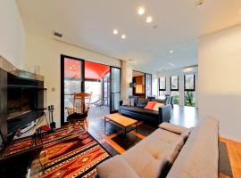 暖炉之宿 コンセプトハウス星田, hotel di Katano